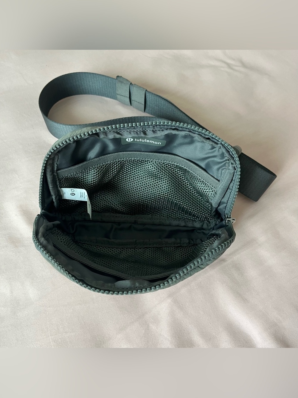 Lululemon Everywhere Belt Bag, Gray Sage - Picture 2 of 4